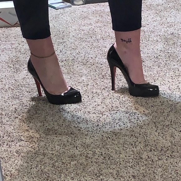 Christian Louboutin Ronaldo Platform Pumps 100mm - Picture 5 of 8